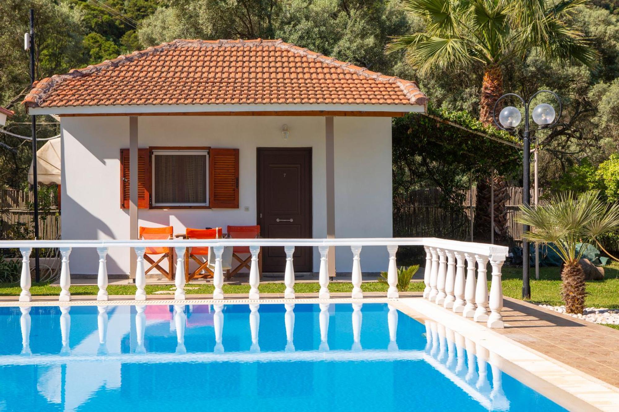 Villa Dimitris Apartments & Bungalows Frínion Exterior foto